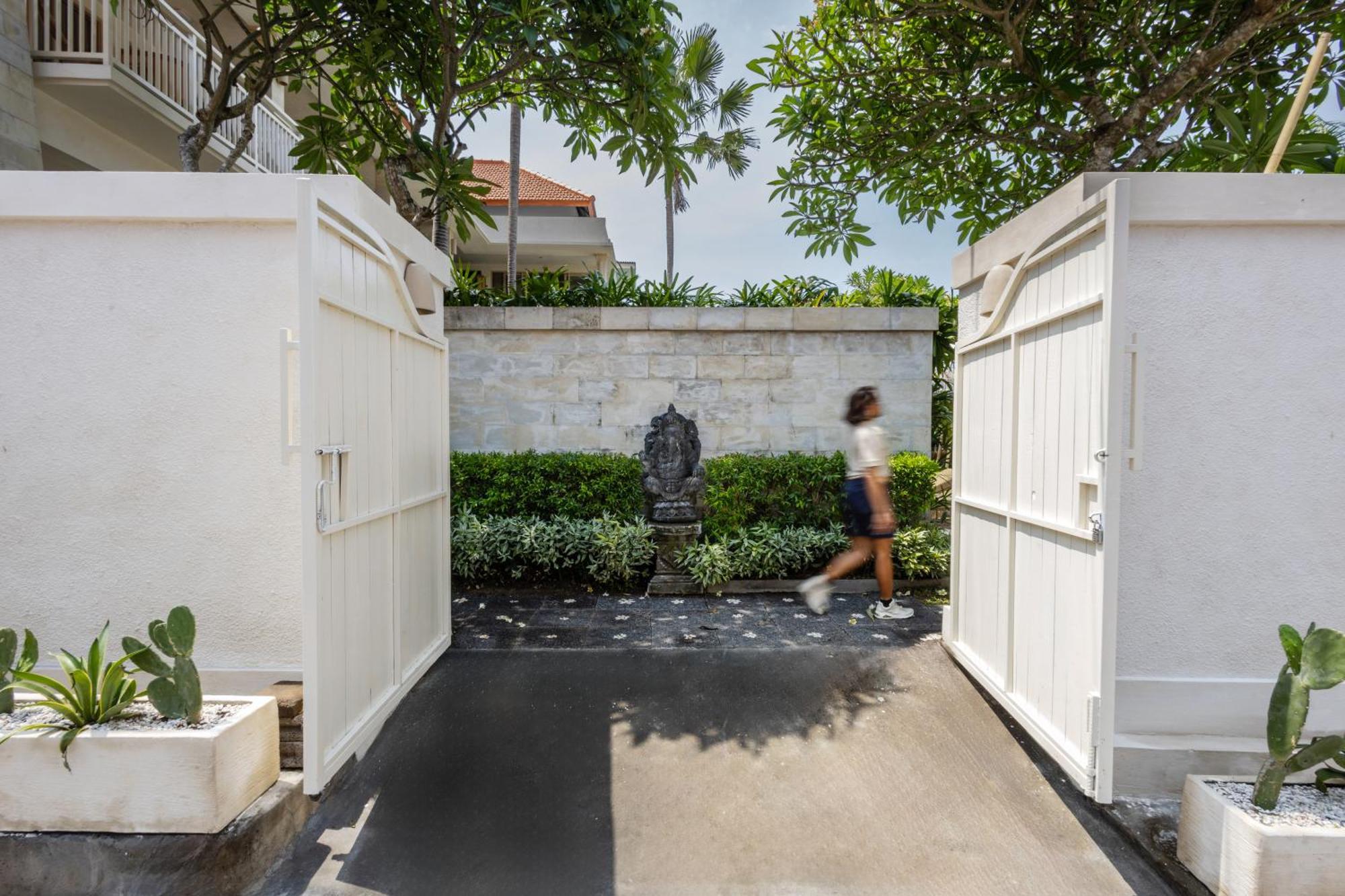 Hotel Kalm Bali Canggu Zewnętrze zdjęcie
